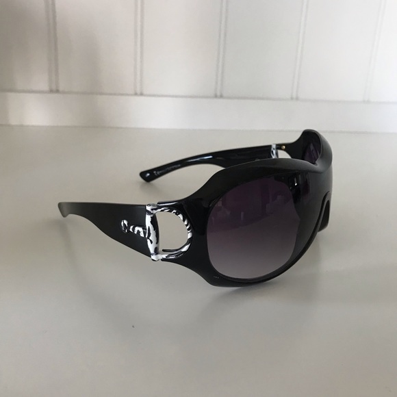 Gucci Zebra Sunglasses ? ? main image 6